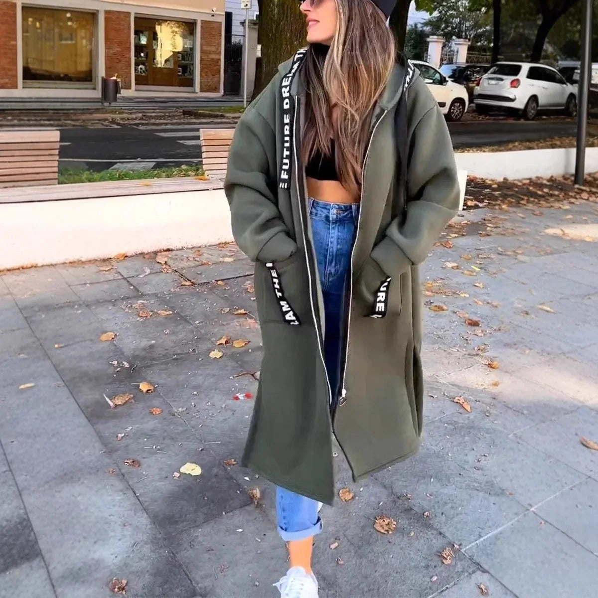 Abrigo oversize con capucha para mujer