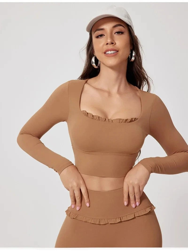Top de manga larga con volantes "Frill"